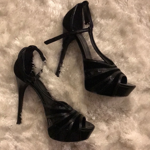 Burberry black platform 37.5 t-strap patent suede - Picture 4 of 8